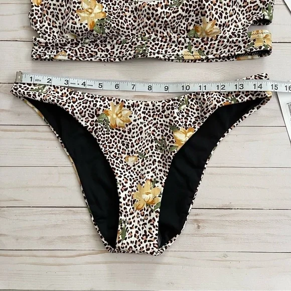 Hurley Jungle Cat Animal‎ Print Bikini Set Size Large Women